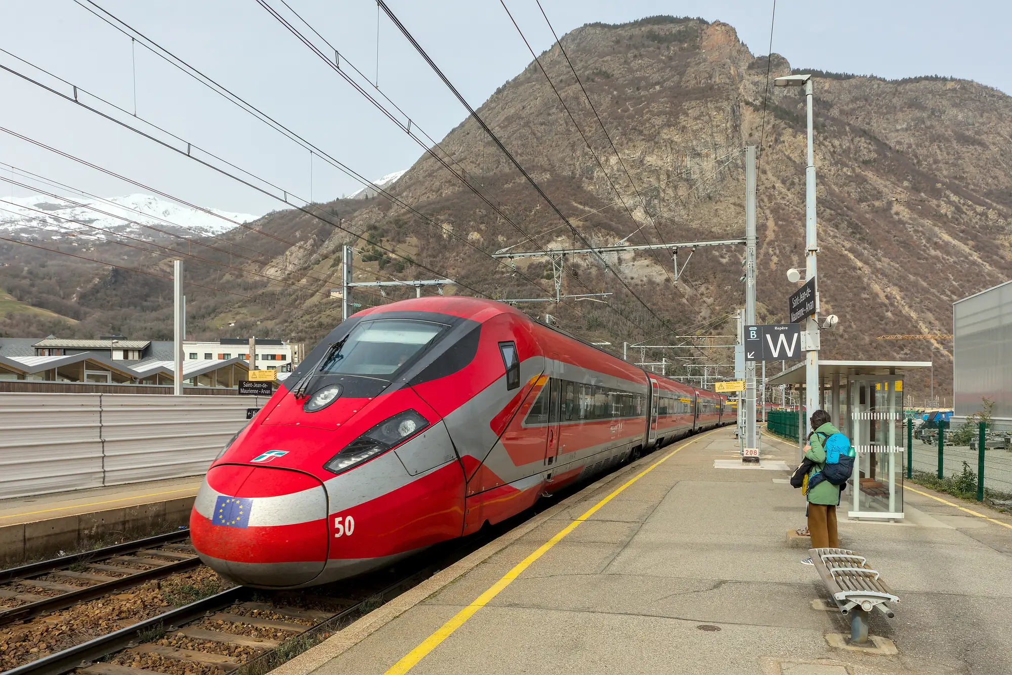 Gare de Saint-Jean-de-Maurienne et TGV italien